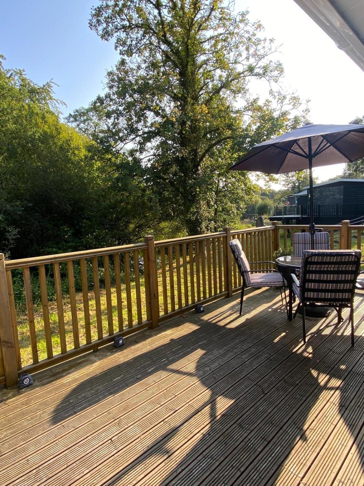 Chalet 64, Lakeside, Glan Gwna Holiday Park Caernarfon Eksteriør billede