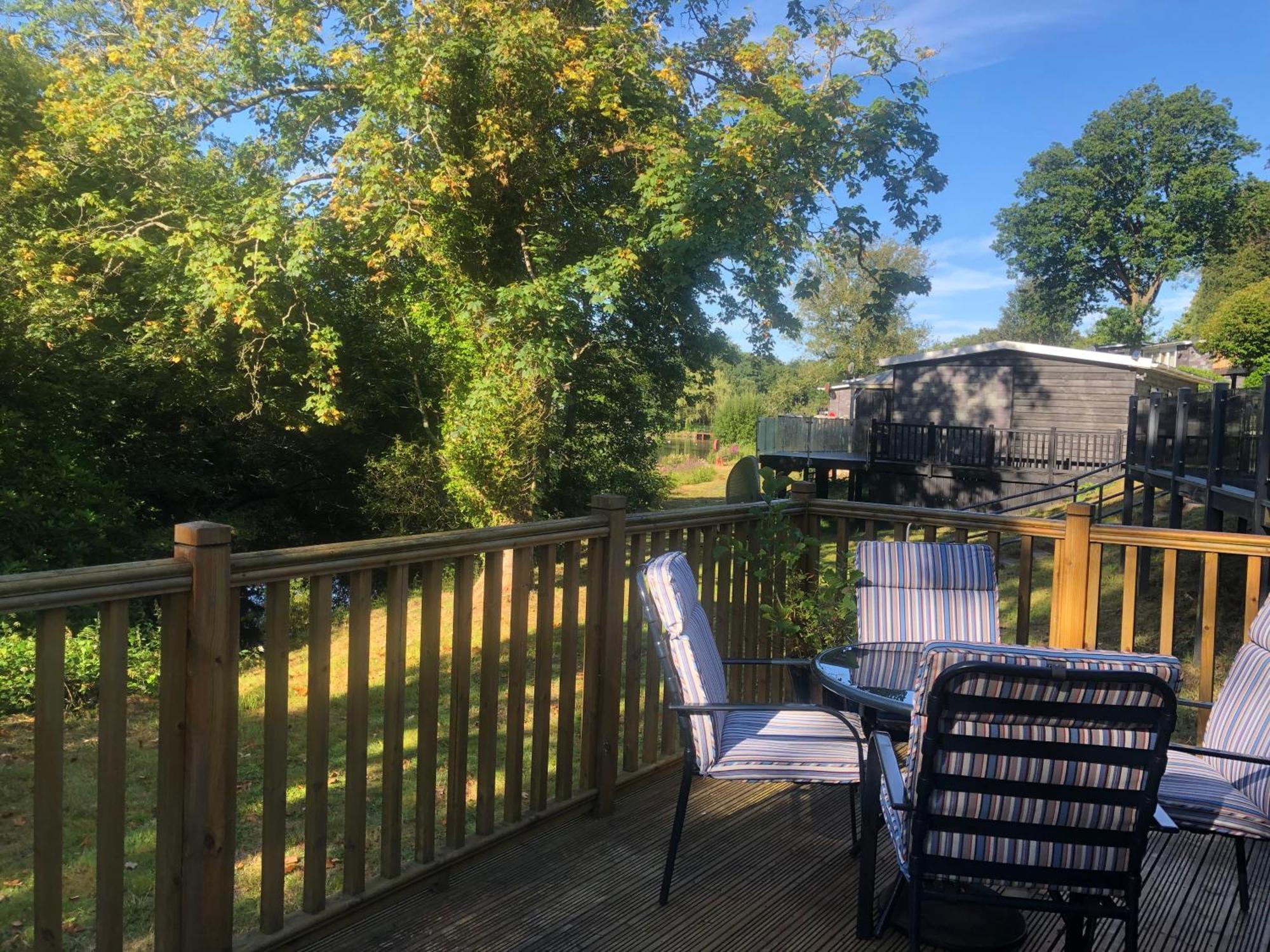 Chalet 64, Lakeside, Glan Gwna Holiday Park Caernarfon Eksteriør billede